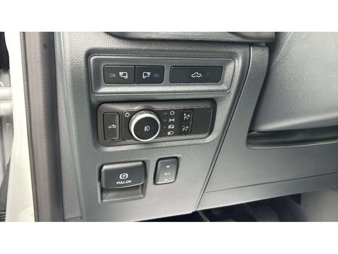 Used 2023 Ford F150 Lariat w/ Equipment Group 502A High AWD/4WD image 21