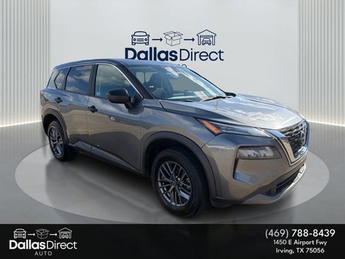 Used 2023 Nissan Rogue S AWD/4WD image 2