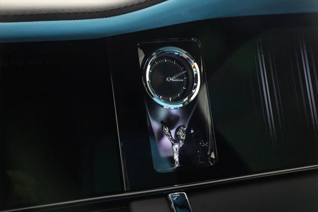 Certified 2026 Rolls-Royce Cullinan w/ Cullinan Package AWD/4WD image 8