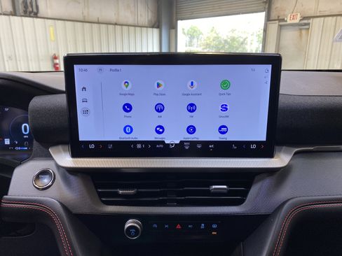 Used 2025 Ford Explorer ST-Line image 41