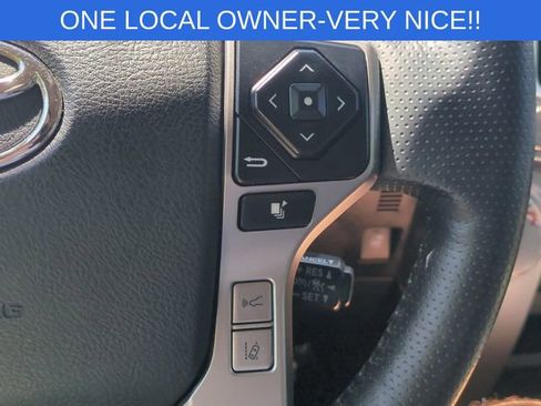 Used 2023 Toyota 4Runner SR5 Premium w/ Moonroof Package RWD image 21