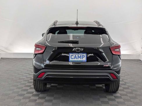 New 2026 Chevrolet Trax RS w/ Driver Confidence Package FWD image 5