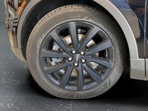 Used 2020 Lincoln Nautilus Reserve AWD/4WD image 28
