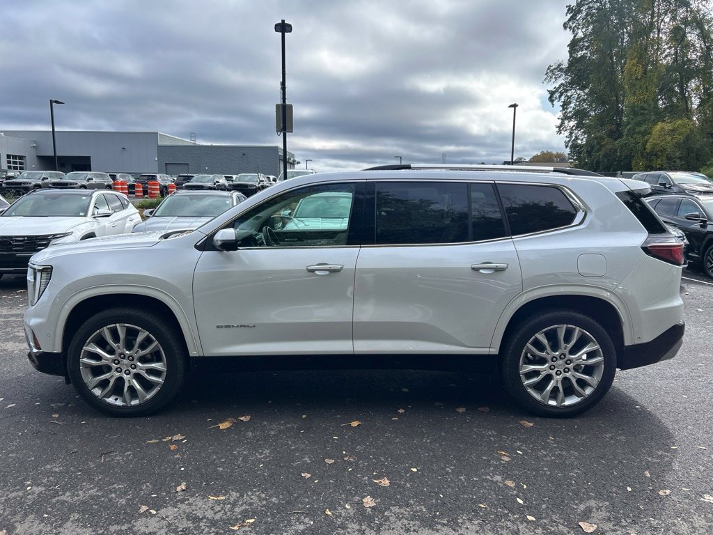 Used 2024 GMC Acadia Denali w/ Super Cruise Package AWD/4WD image 7