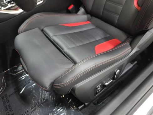 Used 2026 BMW M2 w/ Lighting Package RWD image 27