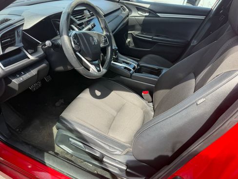 Used 2020 Honda Civic Sport image 4