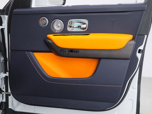 Used 2026 Rolls-Royce Cullinan image 19