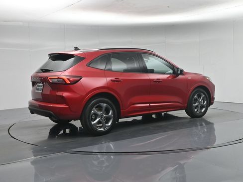 Used 2023 Ford Escape ST-Line w/ Tech Pack #1 FWD image 27