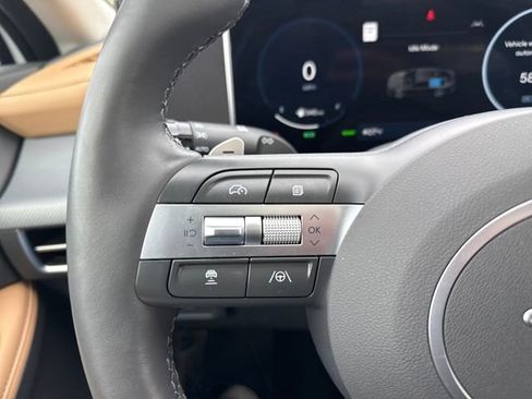 Used 2025 Hyundai Sonata Limited image 26