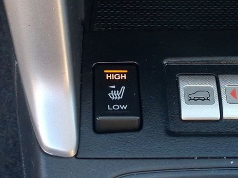 Used 2017 Subaru Forester 2.5i Limited image 22