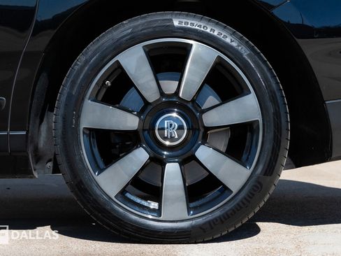 Used 2021 Rolls-Royce Cullinan image 10