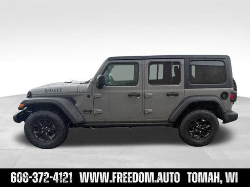 Used 2022 Jeep Wrangler Unlimited Sport AWD/4WD image 2