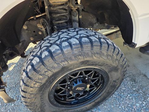 Used 2022 Ford F250 XL w/ Power Equipment Group AWD/4WD image 13