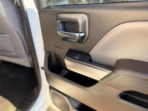 Used 2015 Chevrolet Silverado 3500 LT w/ LT Convenience Package image 19