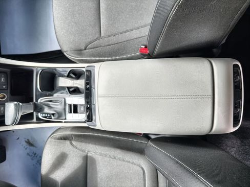 Certified 2022 Hyundai Tucson SEL w/ Convenience Package FWD image 33