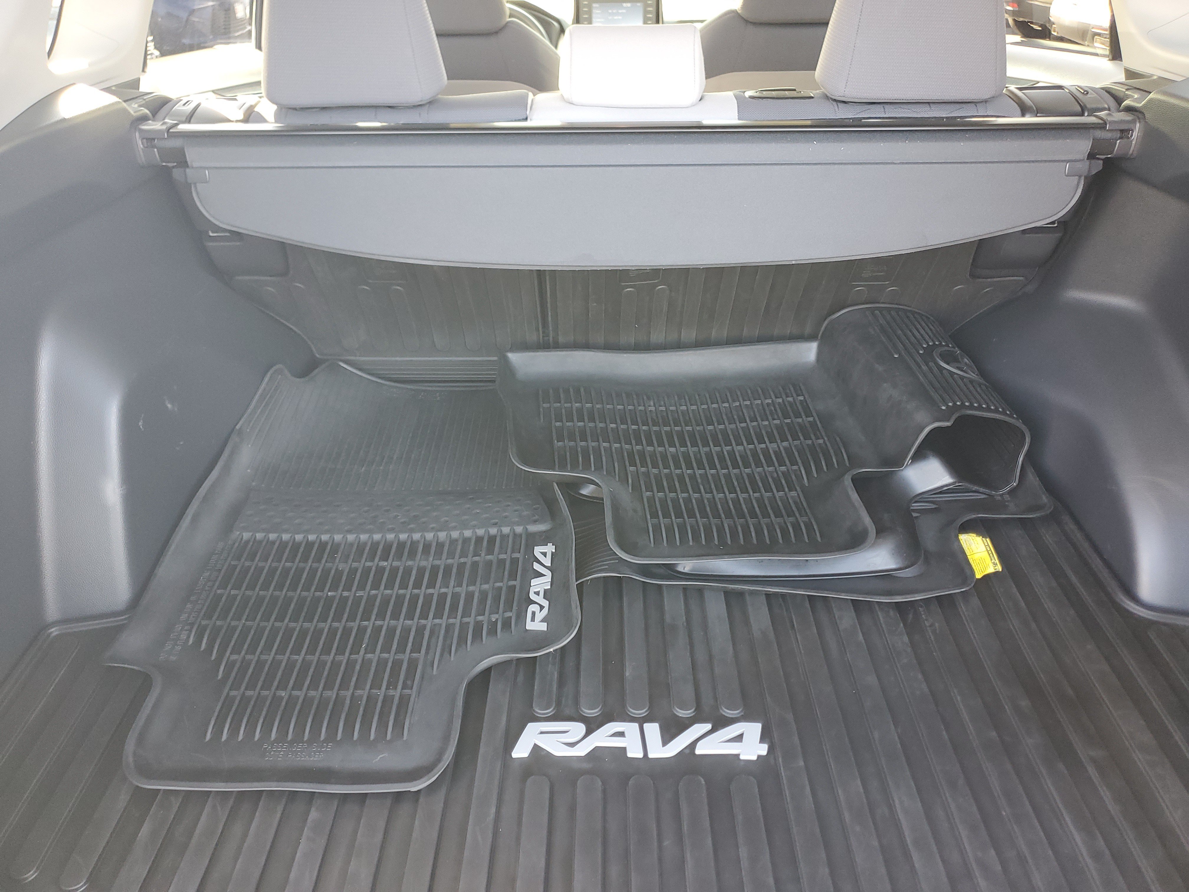 Certified 2019 Toyota RAV4 XLE w/ All Weather Liner Package AWD/4WD image 9