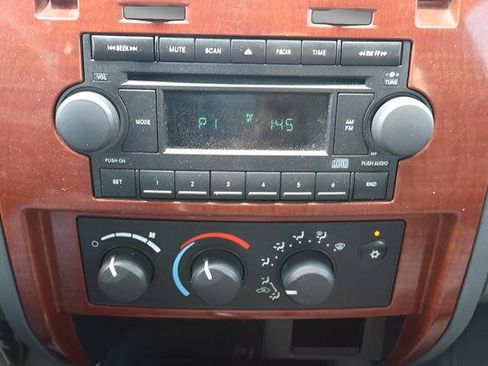 Used 2005 Dodge Dakota SLT w/ Interior Convenience Group RWD image 21