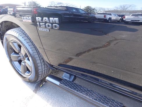 Used 2022 RAM 1500 Express w/ Wheel & Sound Group image 13