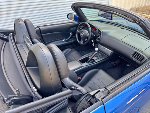 Used 2006 Honda S2000 image 28