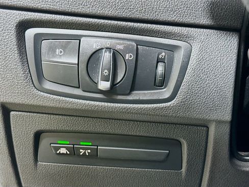 Used 2018 BMW 230i Coupe image 12