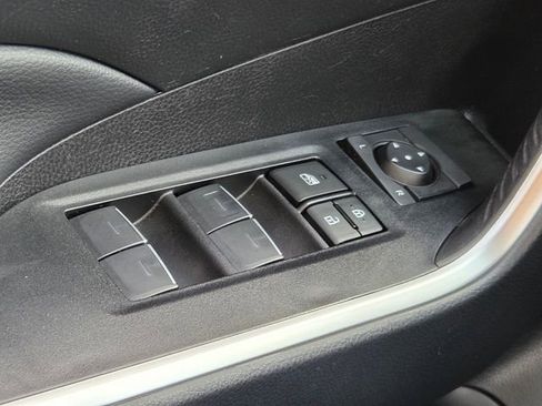 Used 2024 Toyota RAV4 XLE Premium image 34