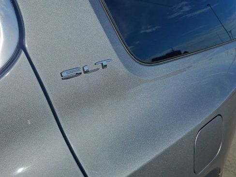 Used 2020 GMC Acadia SLT w/ Premium Package AWD/4WD image 8