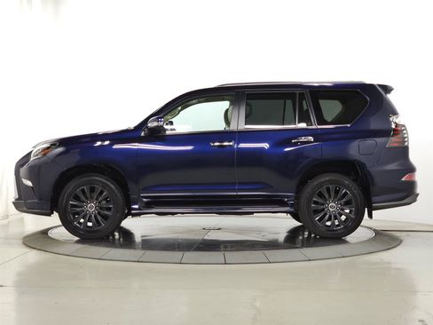 Used 2023 Lexus GX 460 Premium w/ Accessory Package AWD/4WD image 5