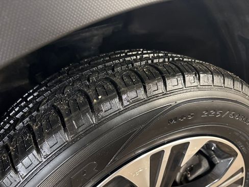 Certified 2024 Subaru Crosstrek 2.0i Premium image 13