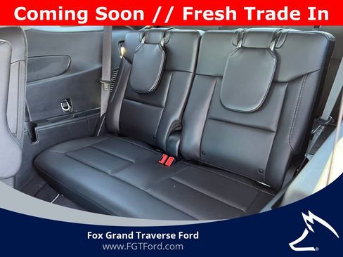 Certified 2024 Ford Explorer XLT w/ Equipment Group 202A AWD/4WD image 6