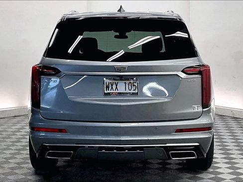 Used 2024 Cadillac XT6 Premium Luxury FWD image 3