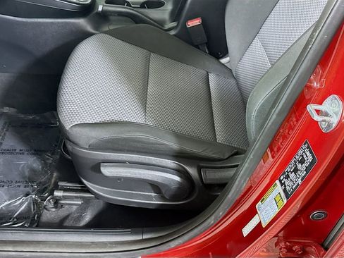 Used 2021 Kia Soul LX FWD image 23