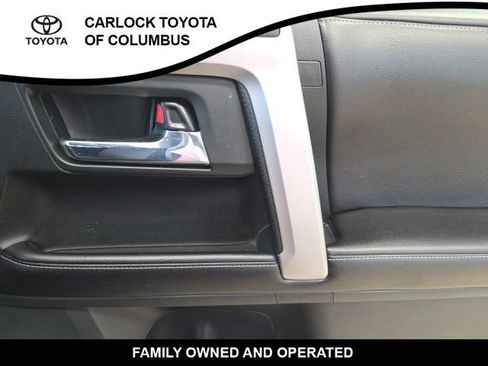 Used 2016 Toyota 4Runner SR5 AWD/4WD image 20