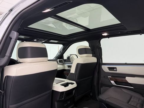 Used 2024 Toyota Sequoia Capstone image 29