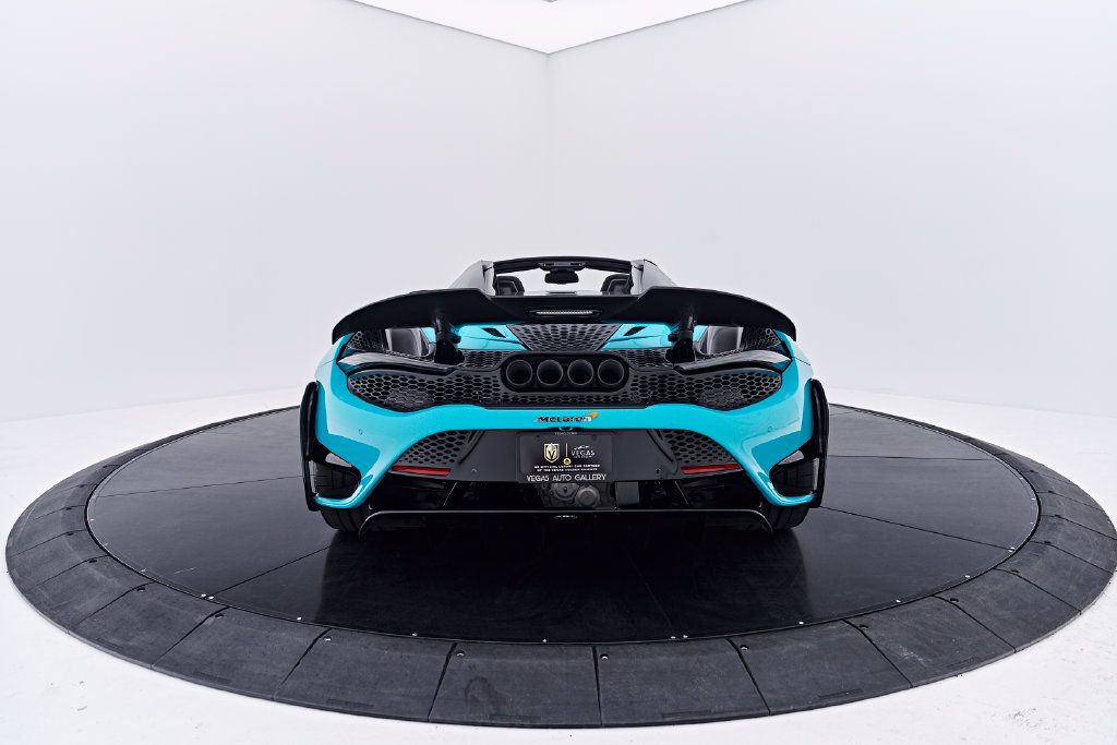 Used 2022 McLaren 765LT RWD image 29