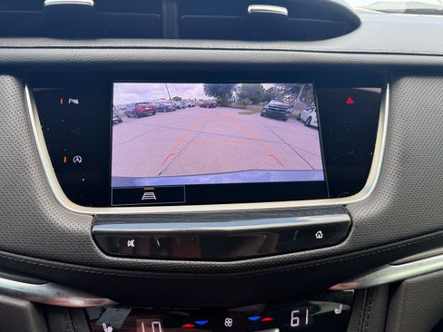 Certified 2024 Cadillac XT5 Luxury FWD image 22