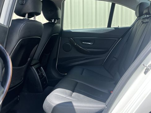 Used 2014 BMW 328i Sedan RWD image 22