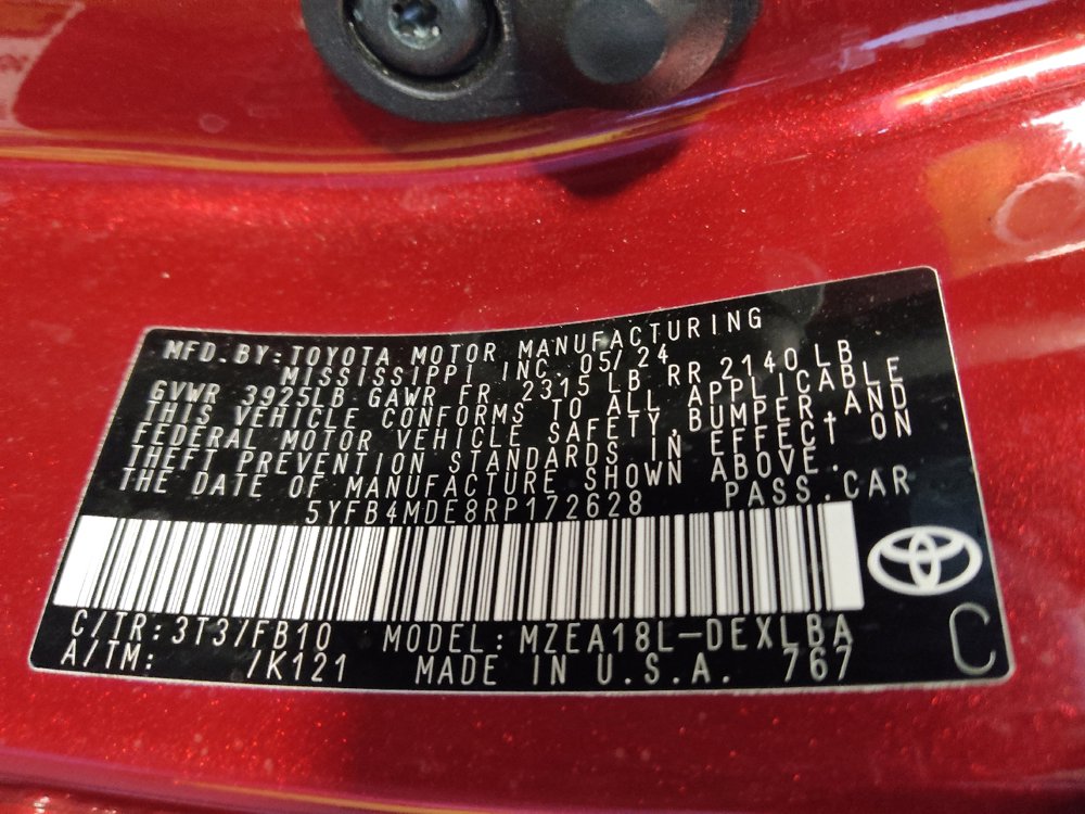 Used 2024 Toyota Corolla LE FWD image 33