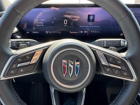 Certified 2025 Buick Enclave Preferred image 22