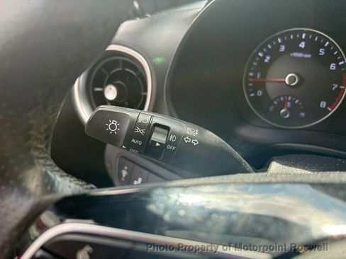 Used 2024 Kia Forte GT-Line w/ GT-Line Premium Package FWD image 16
