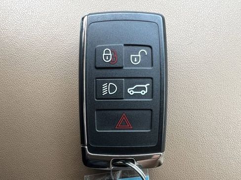 Used 2024 Land Rover Range Rover Autobiography AWD/4WD image 28