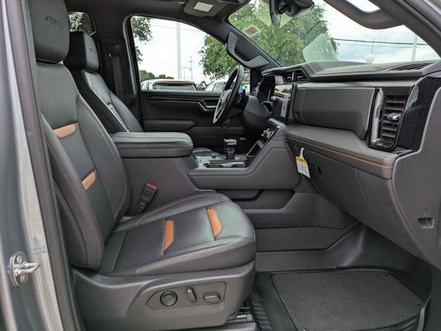 Certified 2024 GMC Sierra 1500 AT4 w/ AT4 Premium Package AWD/4WD image 28