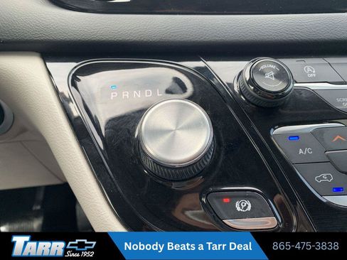 Used 2017 Chrysler Pacifica Touring-L Plus FWD image 21
