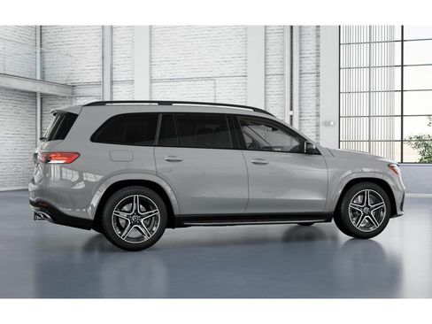 New 2026 Mercedes-Benz GLS 450 4MATIC image 18
