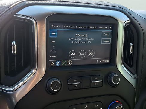 Used 2021 Chevrolet Silverado 1500 RST image 17