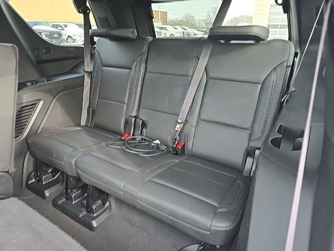 Used 2023 Chevrolet Tahoe LT AWD/4WD image 17