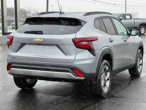 New 2026 Chevrolet Trax LT w/ Driver Confidence Package image 36