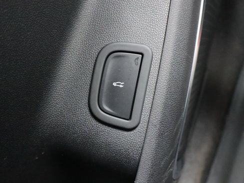 Used 2024 Chevrolet Traverse RS w/ LPO, Floor Liner Package FWD image 35