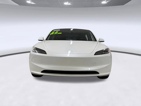 Used 2025 Tesla Model 3 Long Range RWD image 6