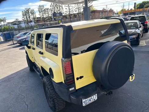 Used 2007 HUMMER H3 image 25