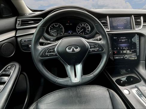 Used 2023 INFINITI QX50 Luxe FWD image 8
